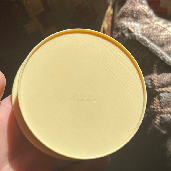 Antique Ivory Celluloid Vanity Set. 4 containers w lids, 1 hand mirror & 3 hooks - Picture 16 of 16